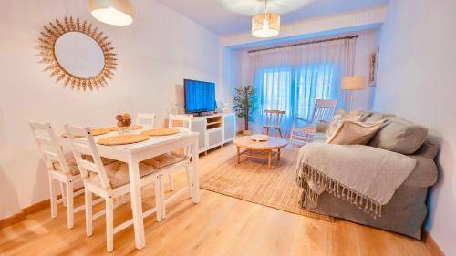 Camino de Ronda Apartment | 80 m² Apartment ∙ 3 bedrooms ∙ 5 guests