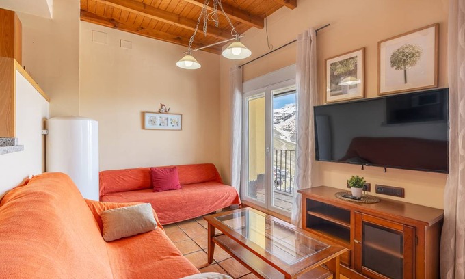 Pradollano Apartment | 82 m² Apartment ∙ 3 bedrooms ∙ 5 guests