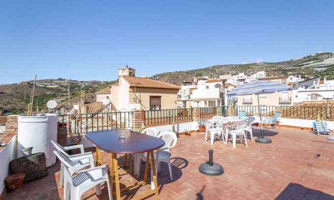 Itrabo Apartment | 90 m² Apartment ∙ 3 bedrooms ∙ 6 guests