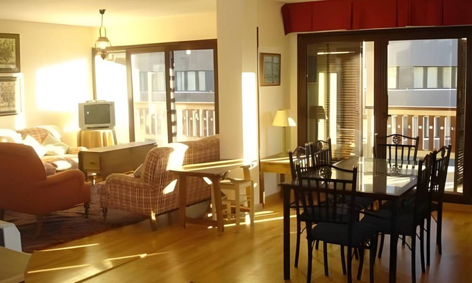 Pradollano Apartment | 95 m² Apartment ∙ 3 bedrooms ∙ 11 guests