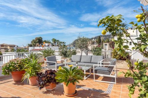 La Herradura Apartment | Big Terrace Retreat and only Steps from Beach & Town