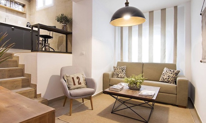 Central District Apartment | Chezmoihomes Cathedral Apartment 1BR