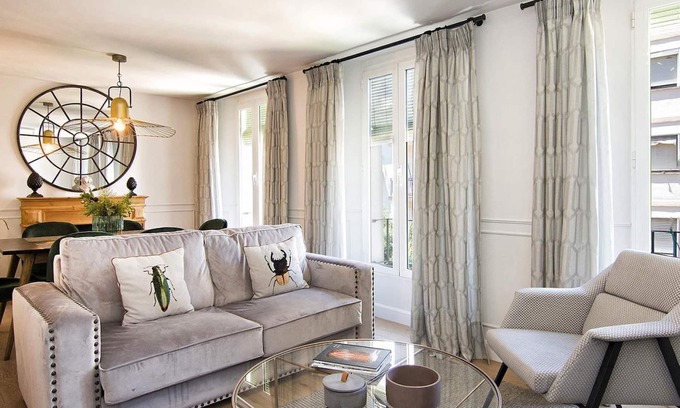 Central District Apartment | Duplex Cathedral Apartment 2BR