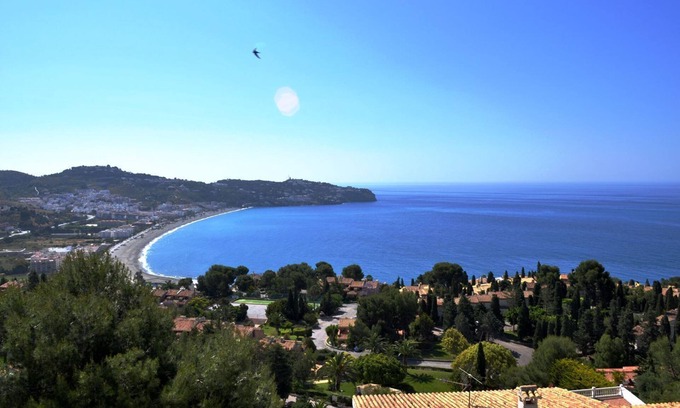 Almunecar House | Fantastic detached house with GR. South Terraces + stunning views