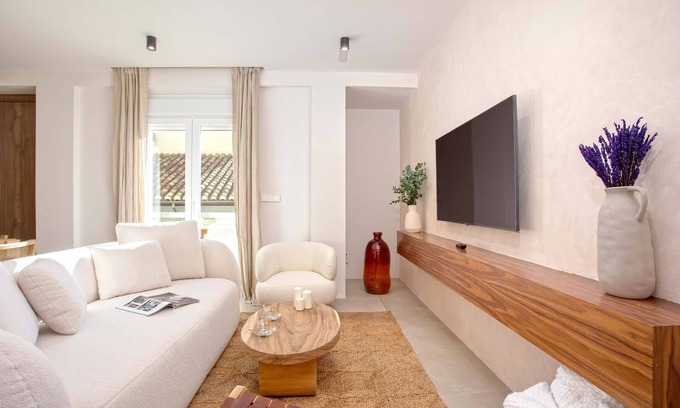Centro - Sagrario Apartment | Genteel Home San Jerónimo
