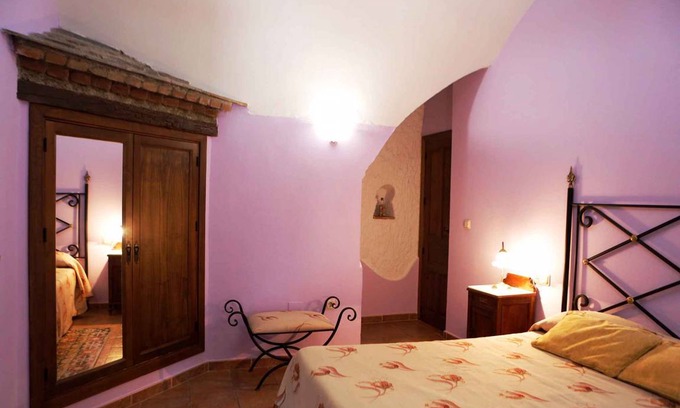 Benalua de Guadix Apartment | Holiday apartment with terrace