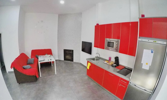 Albaicin Apartment | Homerez last minute deal - Nice apartment in Granada and Wifi