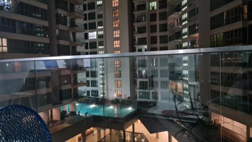Chow Kit Apartment | Hostel At Regalia Sky Pool
