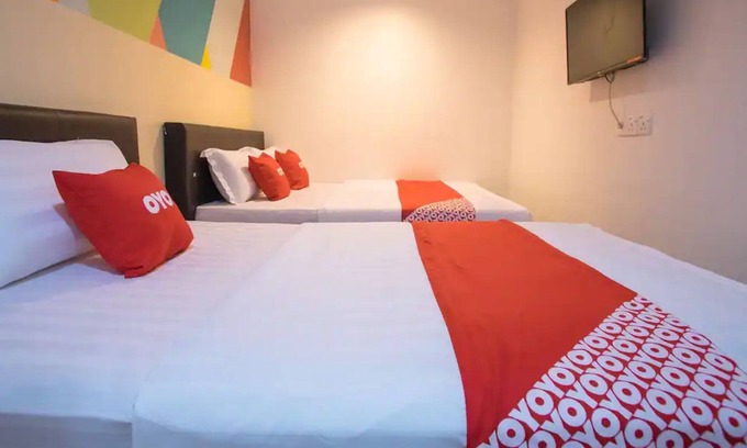 Shah Alam Hotel | Hotel O Taj (seksyen 13)