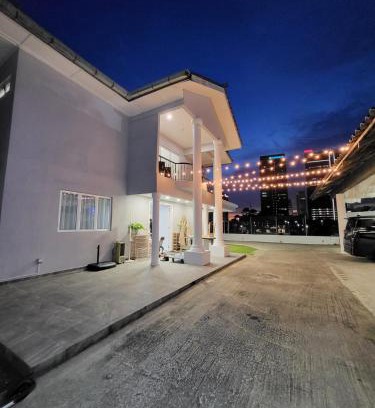 Sungai Penchala Villa | Luxury Tropical Bungalow in Damansara Golden Core