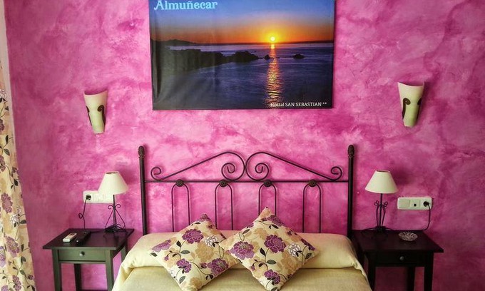 Almunecar House | Motel ∙ 8 guests
