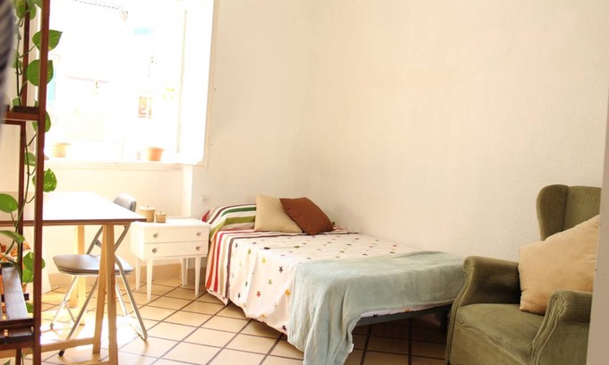Figares Resort | Private room ∙ 1 bedroom ∙ 1 guest