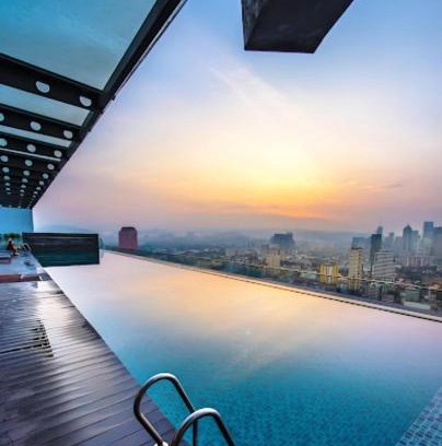 Chow Kit Hostel | Regalia Infinity Skypool