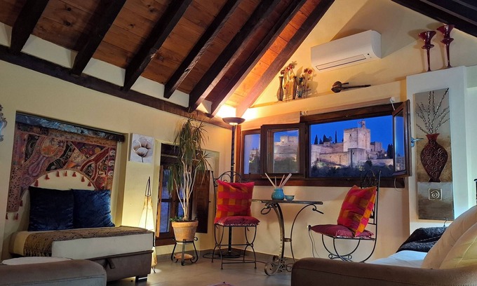 Albaicin Apartment | Spacious Penthouse 16th Century 1830sq.ft Panoramic Alhambra Views & Terrace