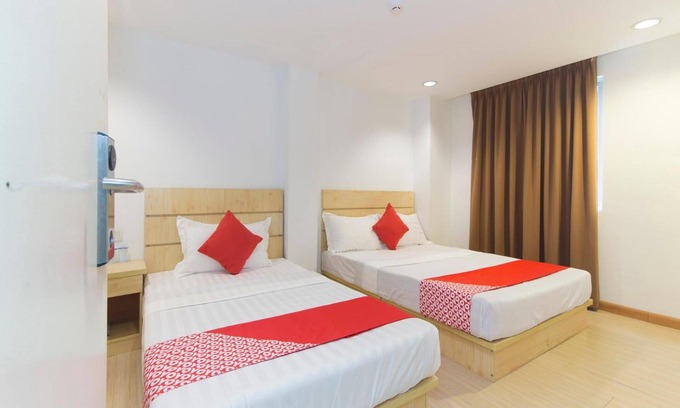 Shah Alam Hotel | Super OYO 530 Dd Hotel