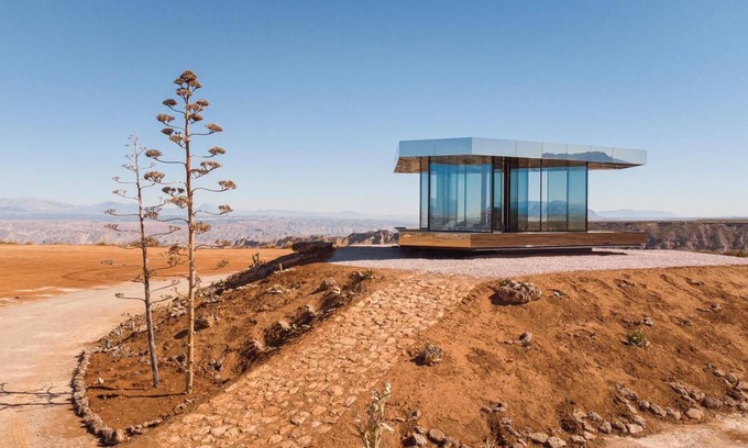 Gorafe House | The glass house in the gorafe desert