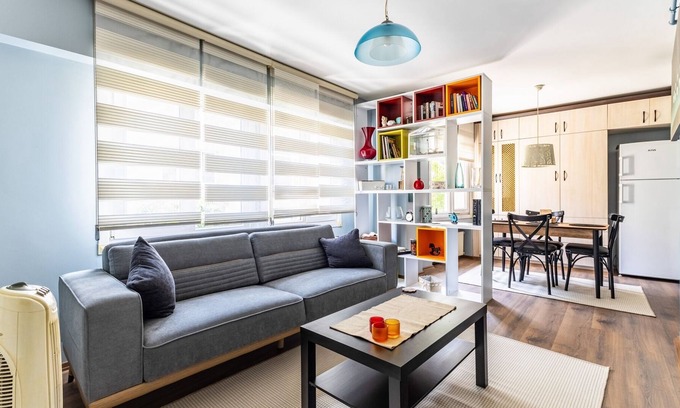 Moda Apartment | Vibrant Flat 5 min to Bull Statue in Kadikoy