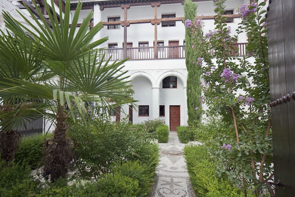Photo of Buildings in Albaicin