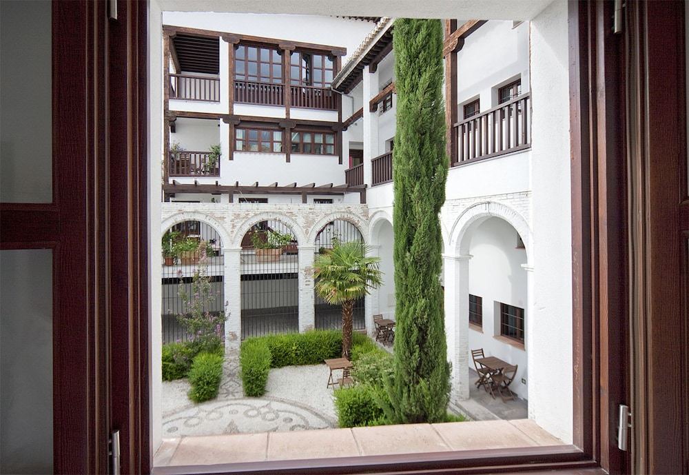 Photo of Buildings in Albaicin