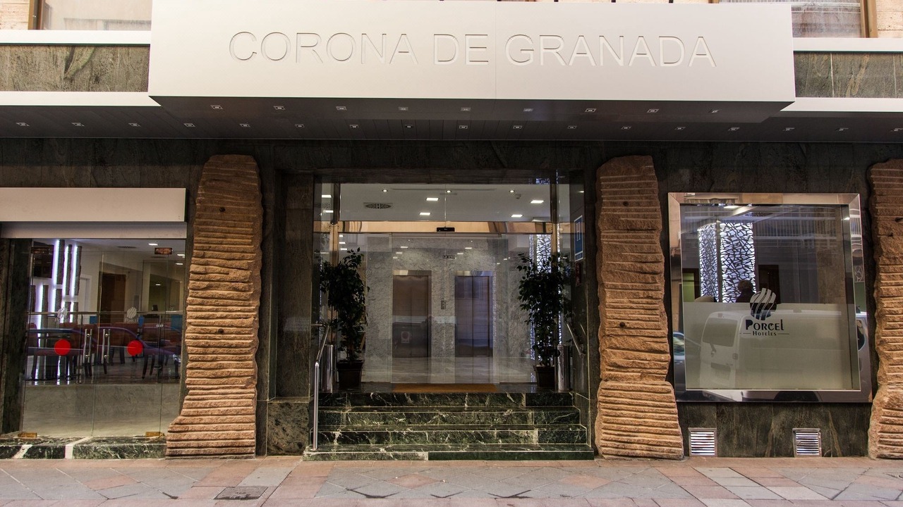 Photo of Buildings in Figares