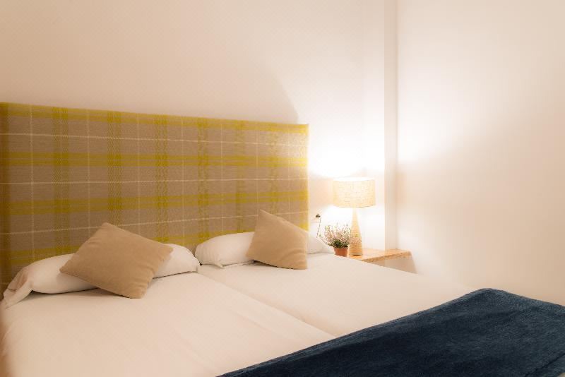 Photo of Bedroom in Central District