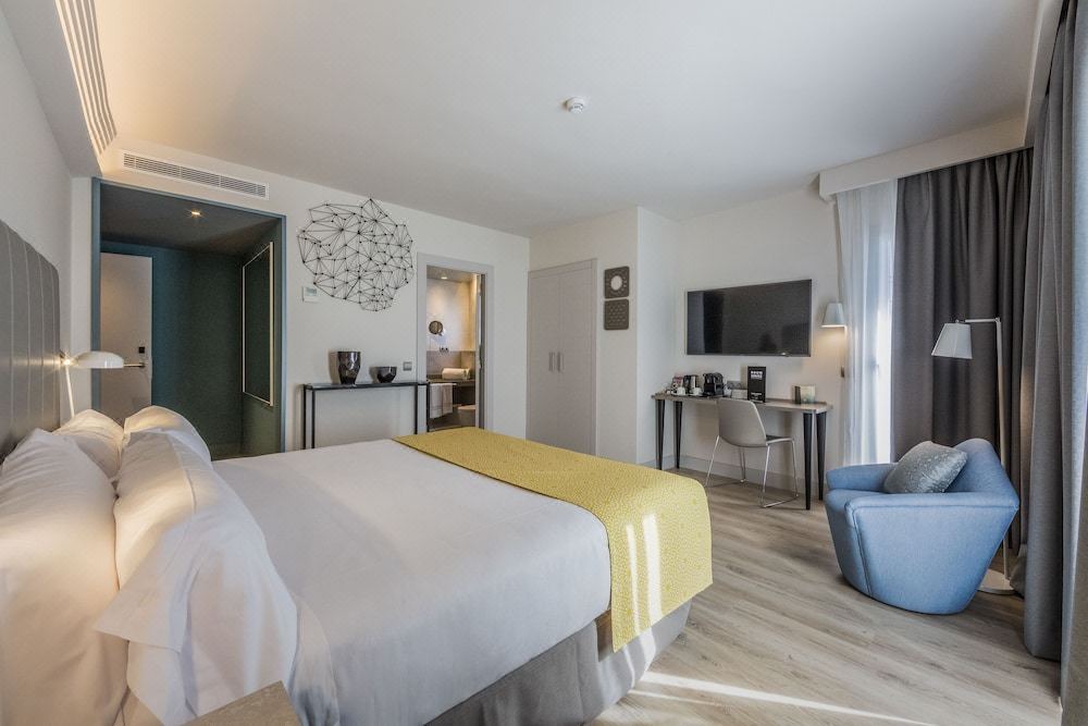 Photo of Bedroom in San Ildefonso