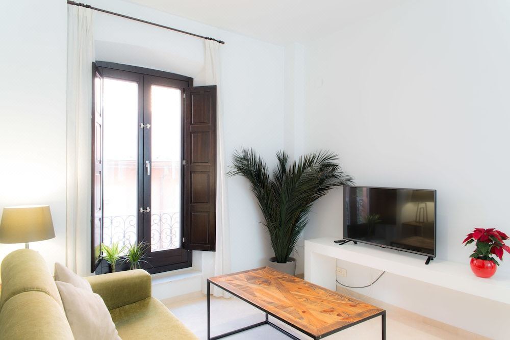 Photo of Livingroom in Central District
