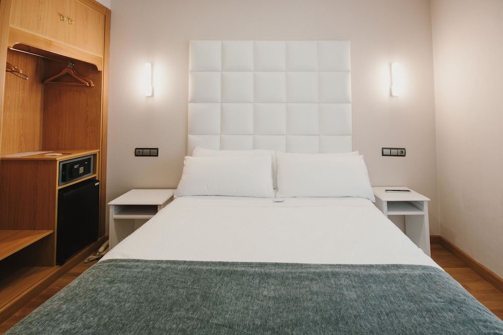 Photo of Bedroom in Genil