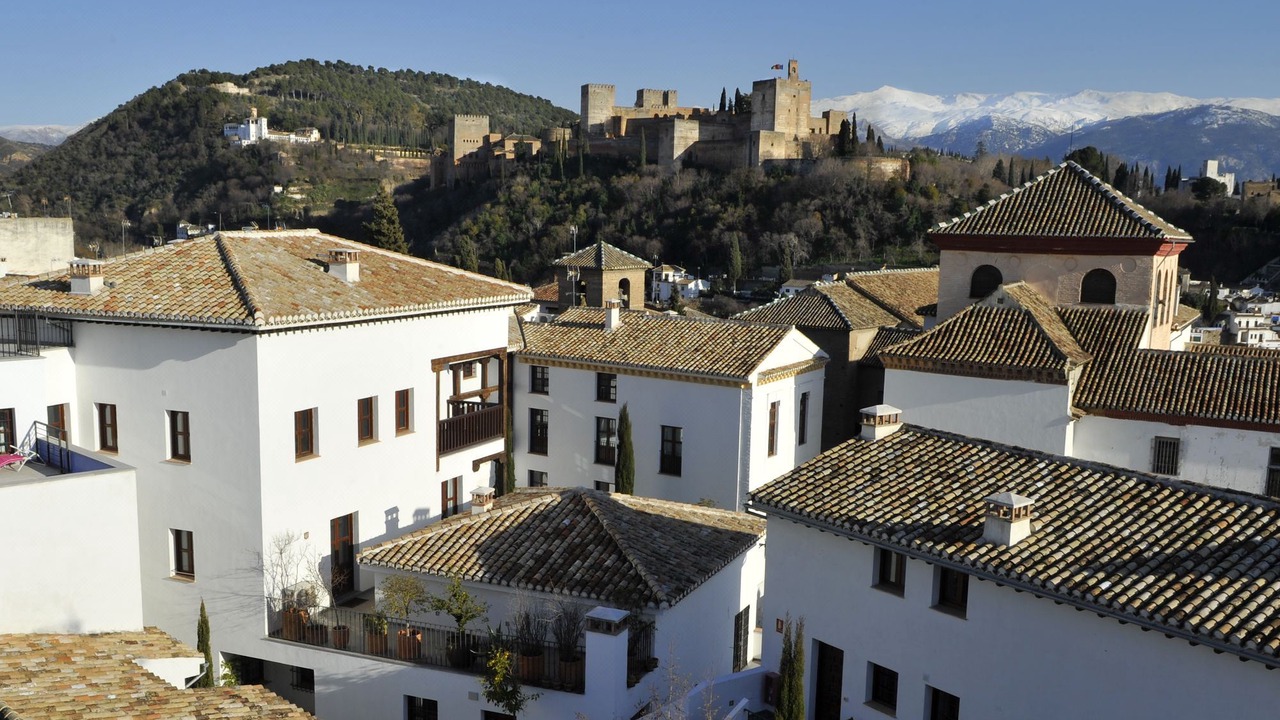 Photo of Buildings in Albaicin