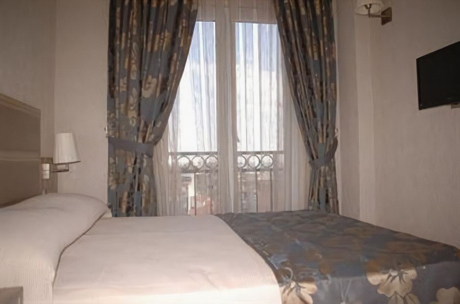 Photo of Bedroom in Beyazit