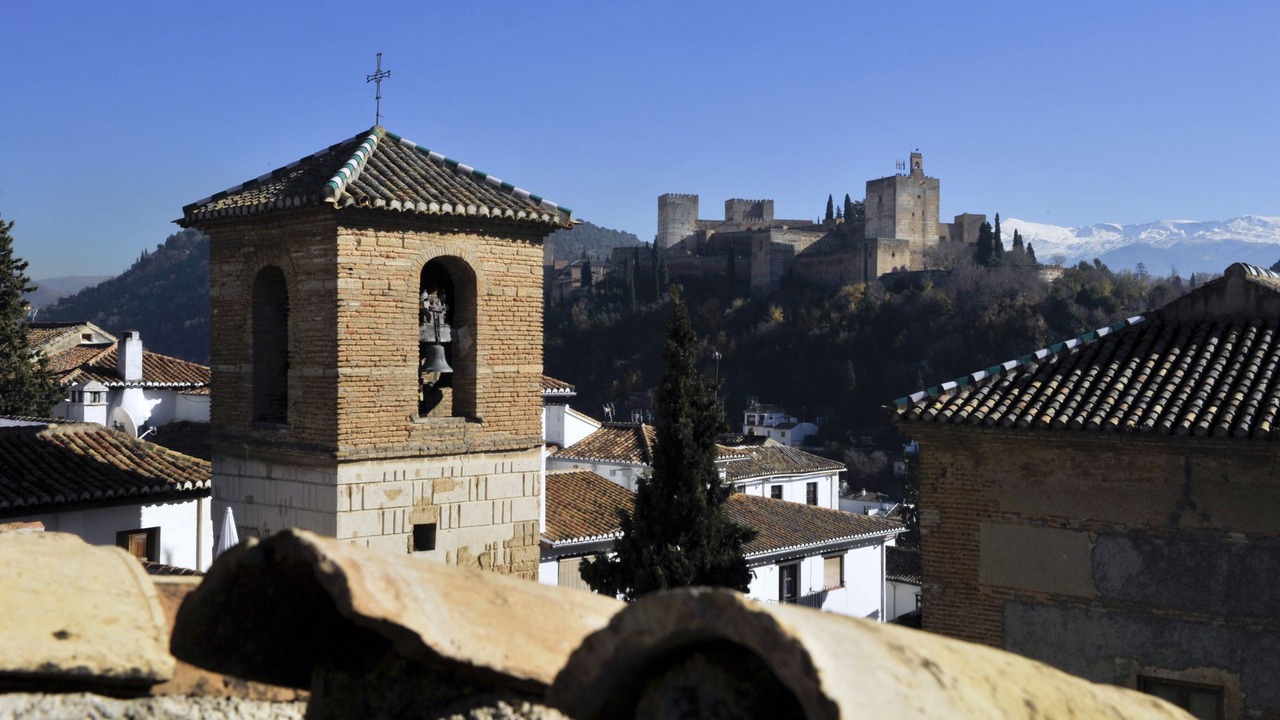 Photo of Buildings in Albaicin
