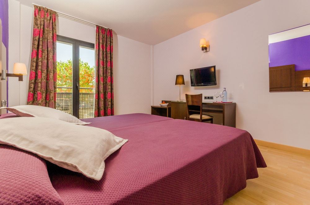 Photo of Bedroom in Peligros