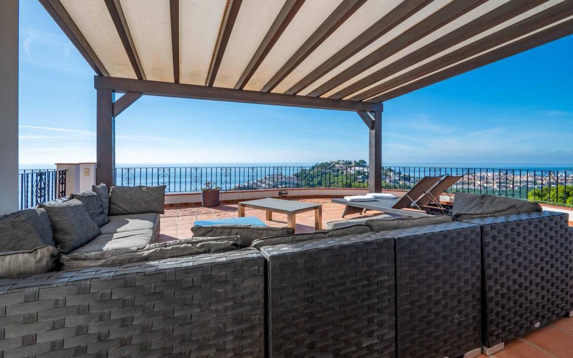 Photo of Patio Balcony in Velilla-Taramay