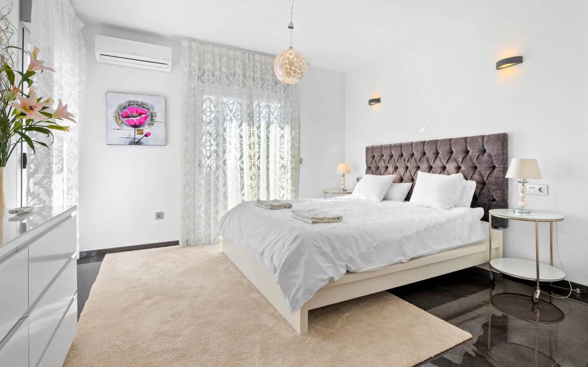 Photo of Bedroom in Velilla-Taramay