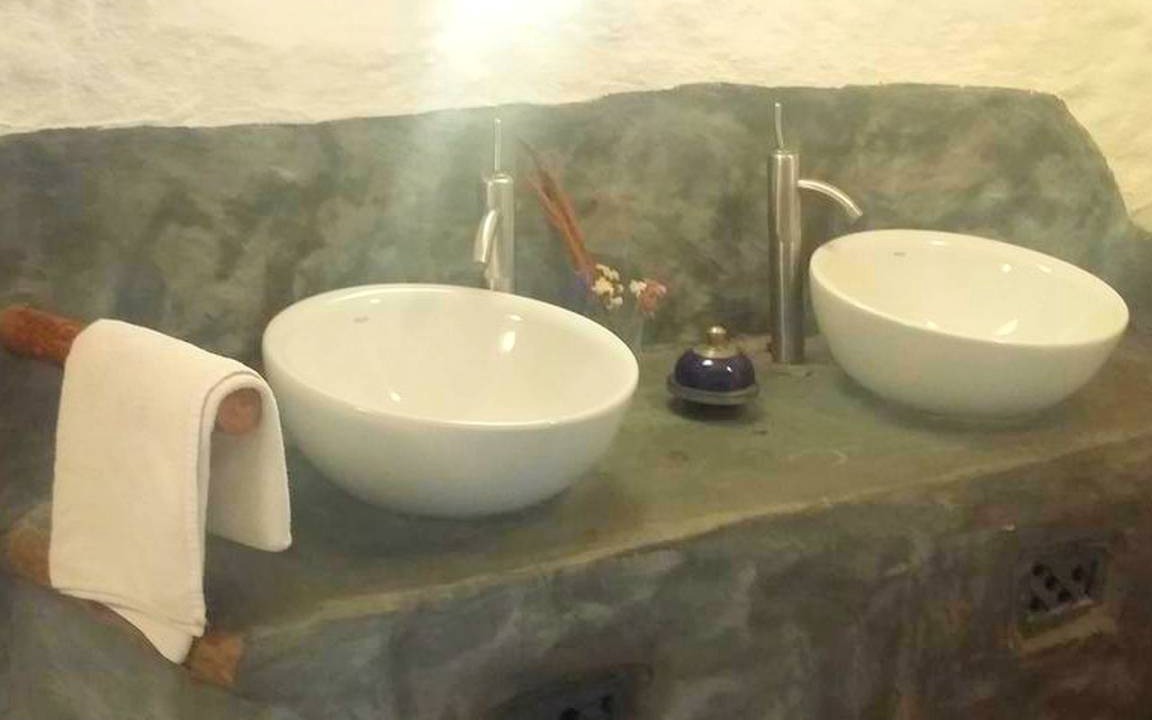 Photo of Bathroom in Baza