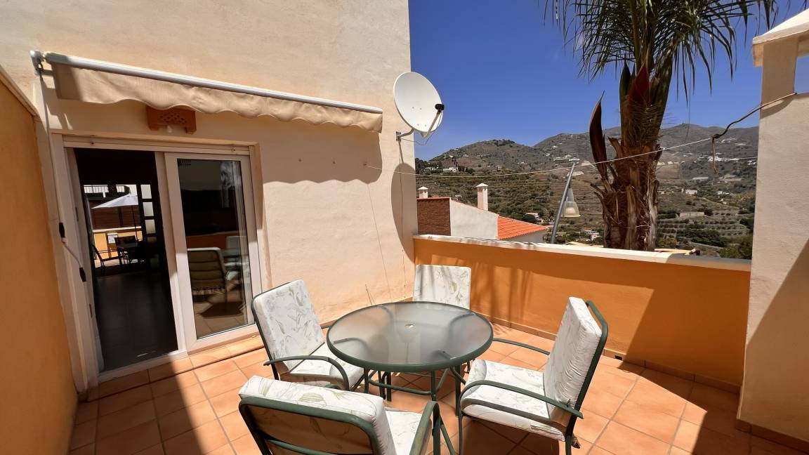 Photo of Patio Balcony in Velilla-Taramay
