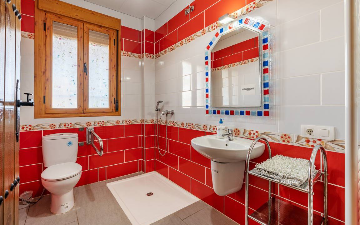 Photo of Bathroom in Cogollos de Guadix