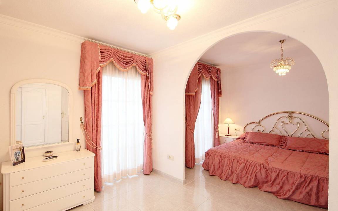 Photo of Bedroom in Velilla-Taramay