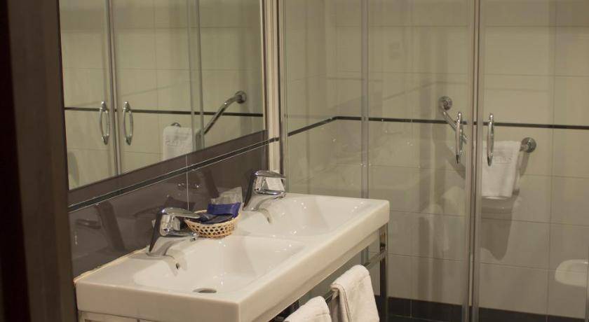 Photo of Bathroom in Beiro