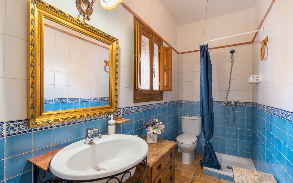 Photo of Bathroom in Durcal