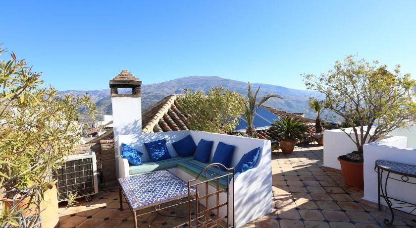 Photo of Patio Balcony in Pinos del Valle