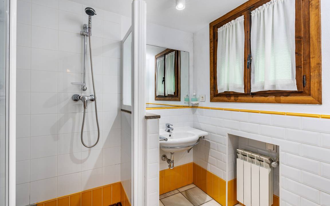 Photo of Bathroom in Durcal