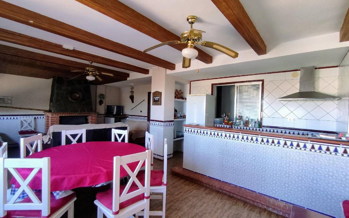 Photo of Kitchen in Guevejar