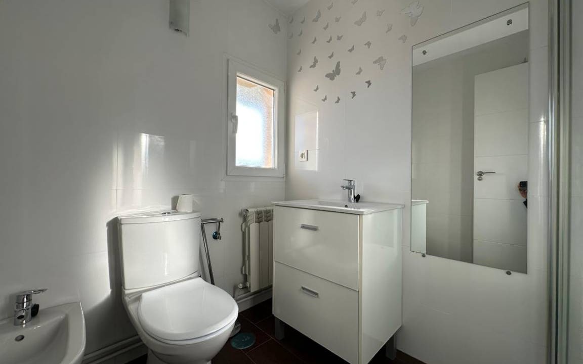 Photo of Bathroom in Angustias - Chana - Encina