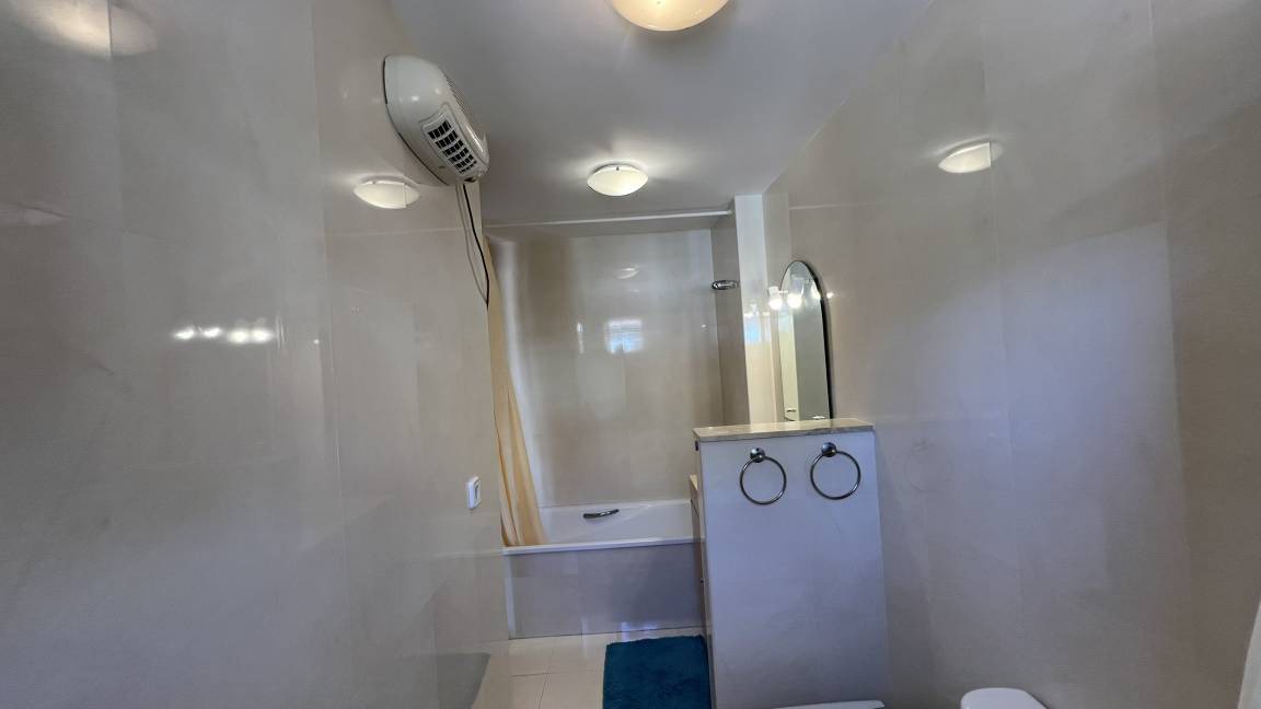 Photo of Bathroom in Velilla-Taramay