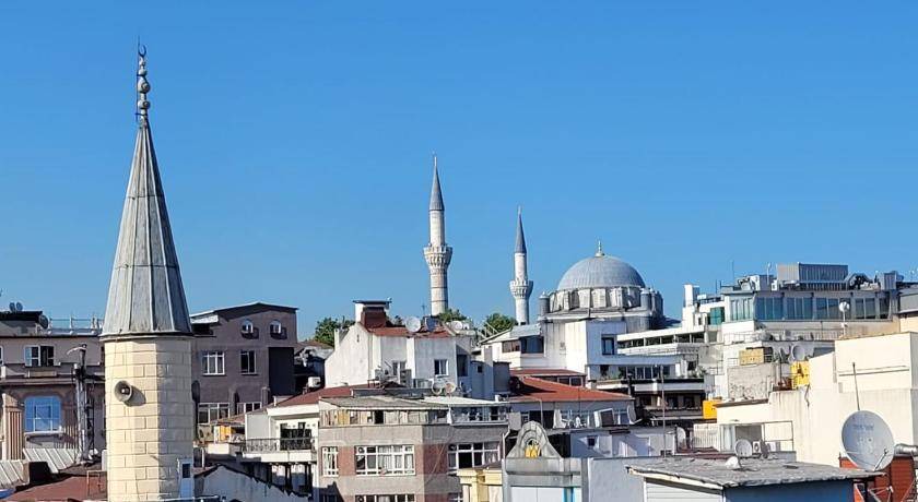 Photo of Others in Beyazit