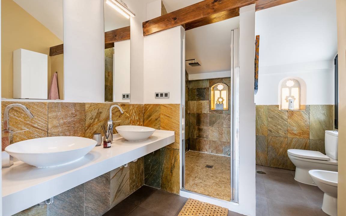 Photo of Bathroom in Las Gabias