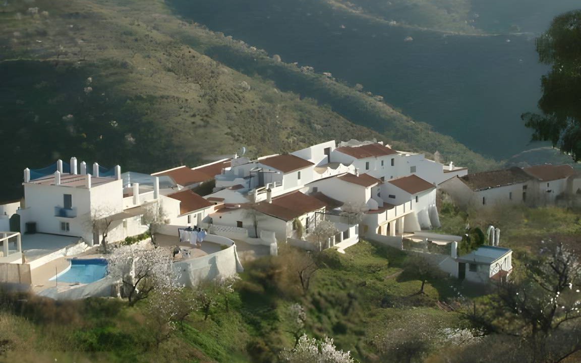 Photo of Buildings in Rubite