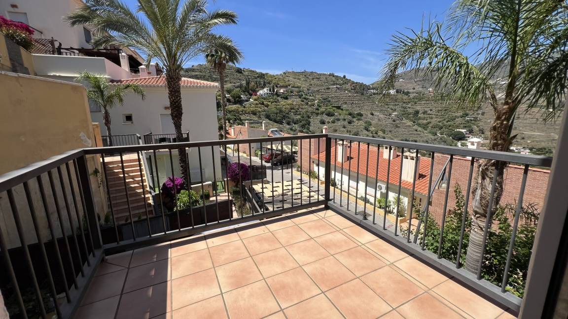 Photo of Patio Balcony in Velilla-Taramay