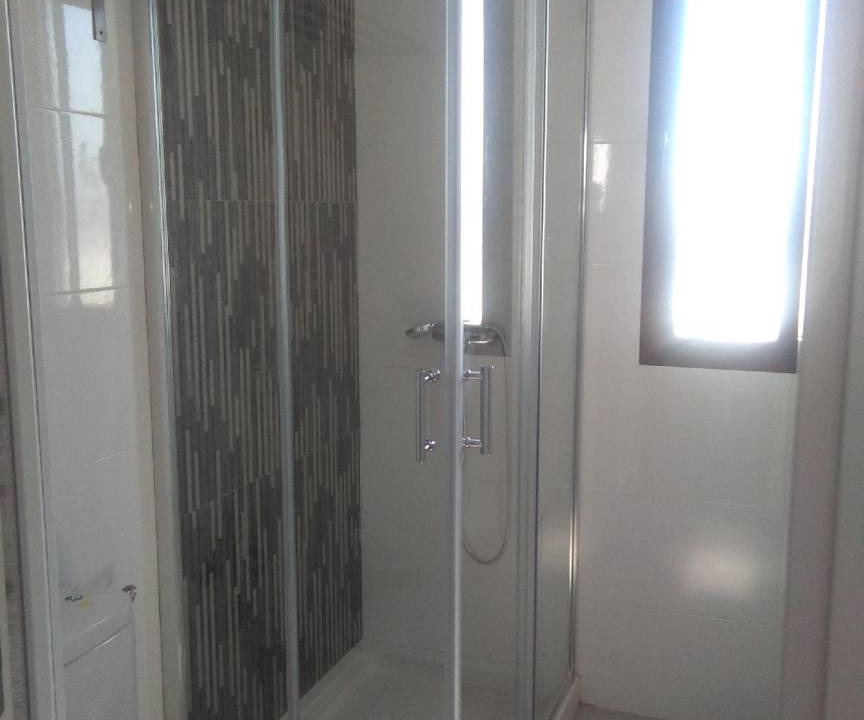 Photo of Bathroom in Guevejar